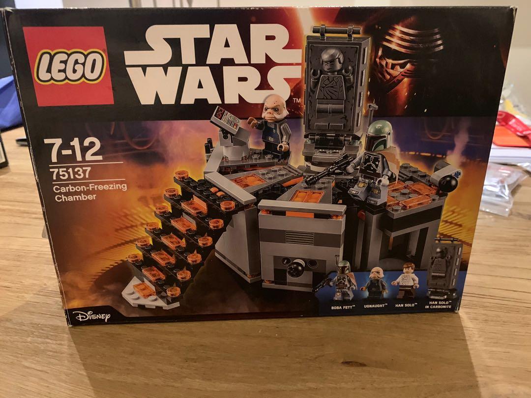 NEW Lego Star Wars HAN SOLO figure /& in carbonite Carbon-Freezing Chamber 75137