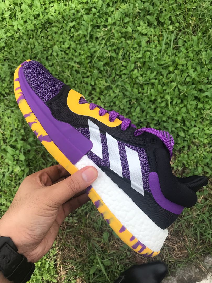 marquee boost low lakers