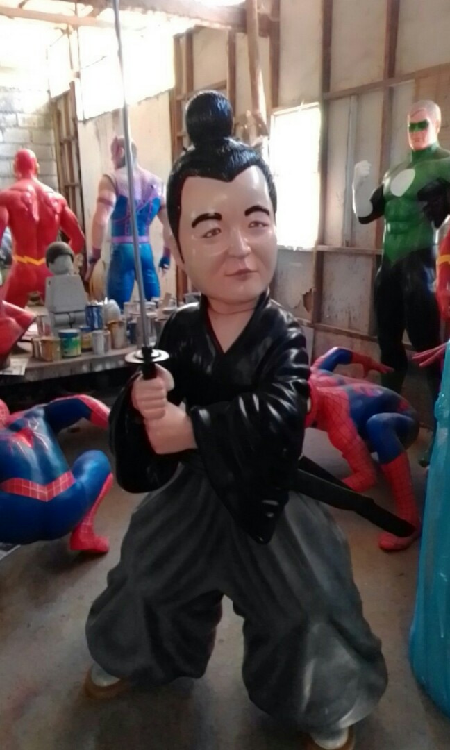 Mascot Maker Fiber glass Resin Maker Super Heroes Lifesize Statue sale,rent