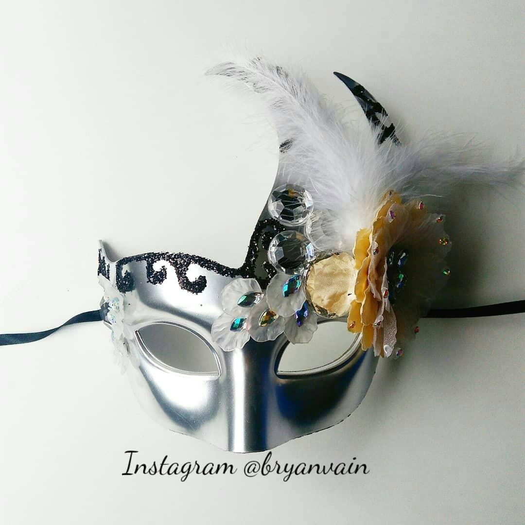Masquerade Mask Silver with Flower (Category: Hair Accessories) located in Pasig City. Submitted by bryanvain (Listing ID 248328959, Image 1). Description: Perfect for your masquerade parties! These are made by hand with love..