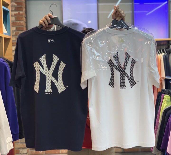 MLB NY Yankees Classic Monogram Big Logo Tee Black BNWT Authentic Small, 67x54cm Medium, 69x56cm Large, 71x58cm XLarge, …