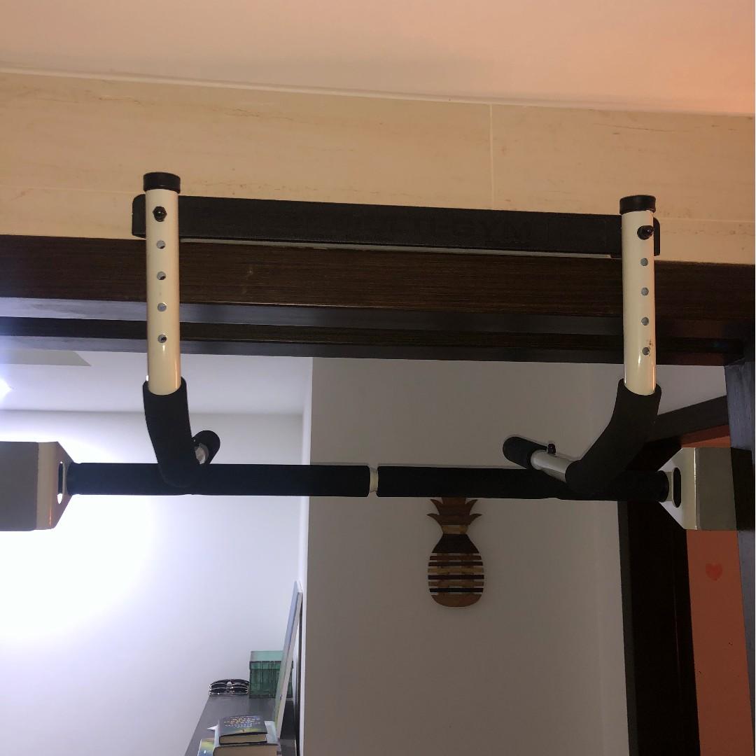 Perfect Multi Gym Pull Up/Chin Up Bar, Sports Equipment, Exercise