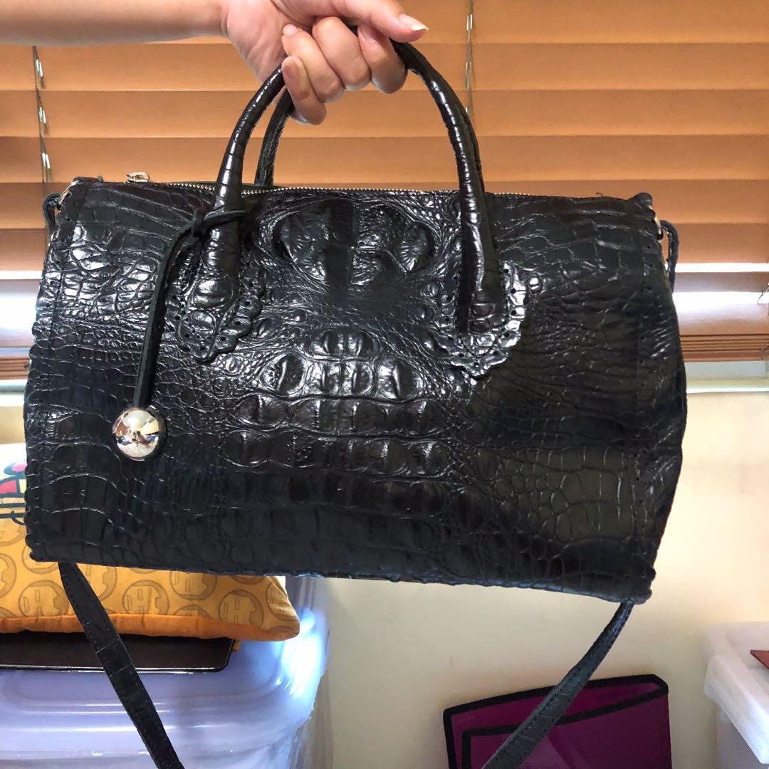 Pre loved crocodile ladies bag, Women's Fashion, Bags & Wallets, Purses &  Pouches on Carousell