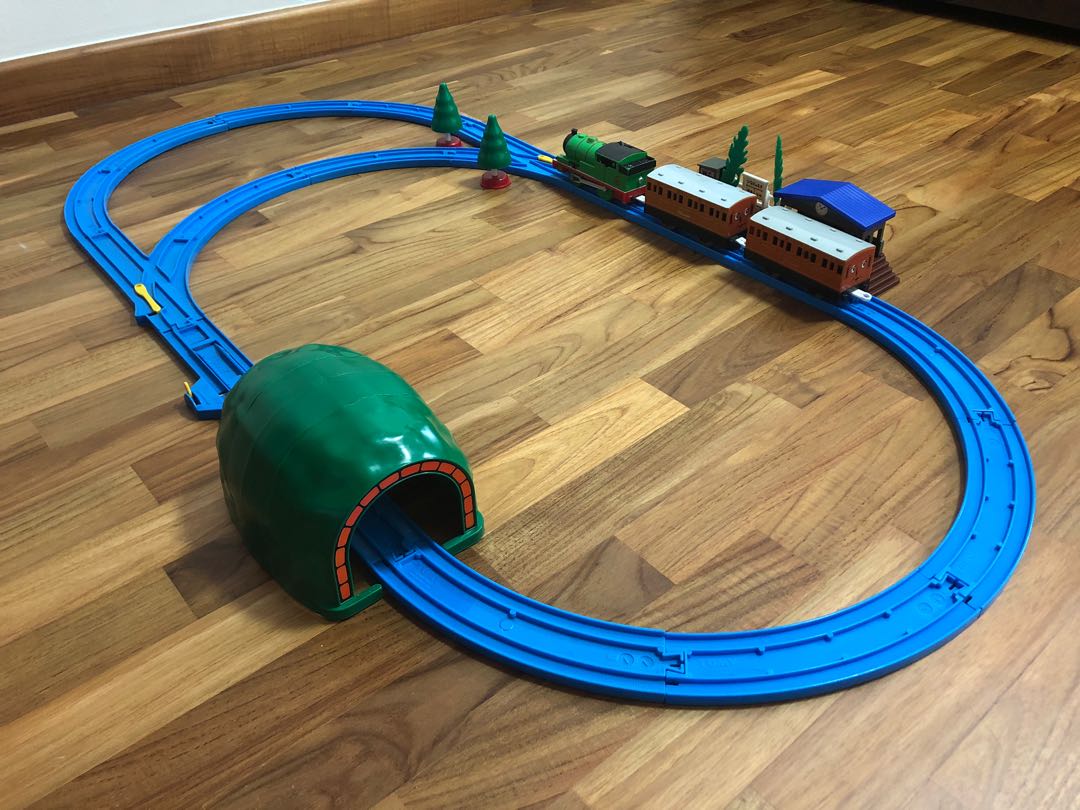 Japanese train clearance sets