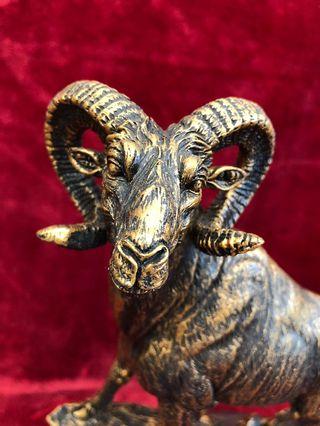 Tamaraw Statue