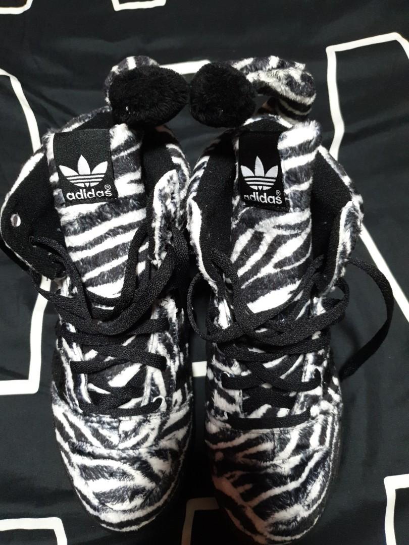 adidas jeremy scott zebra shoes
