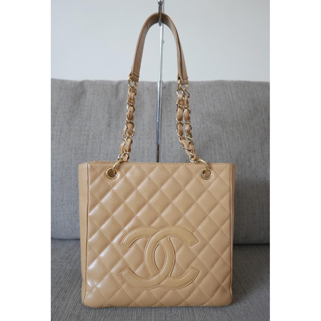 Chanel petite shopping tote store