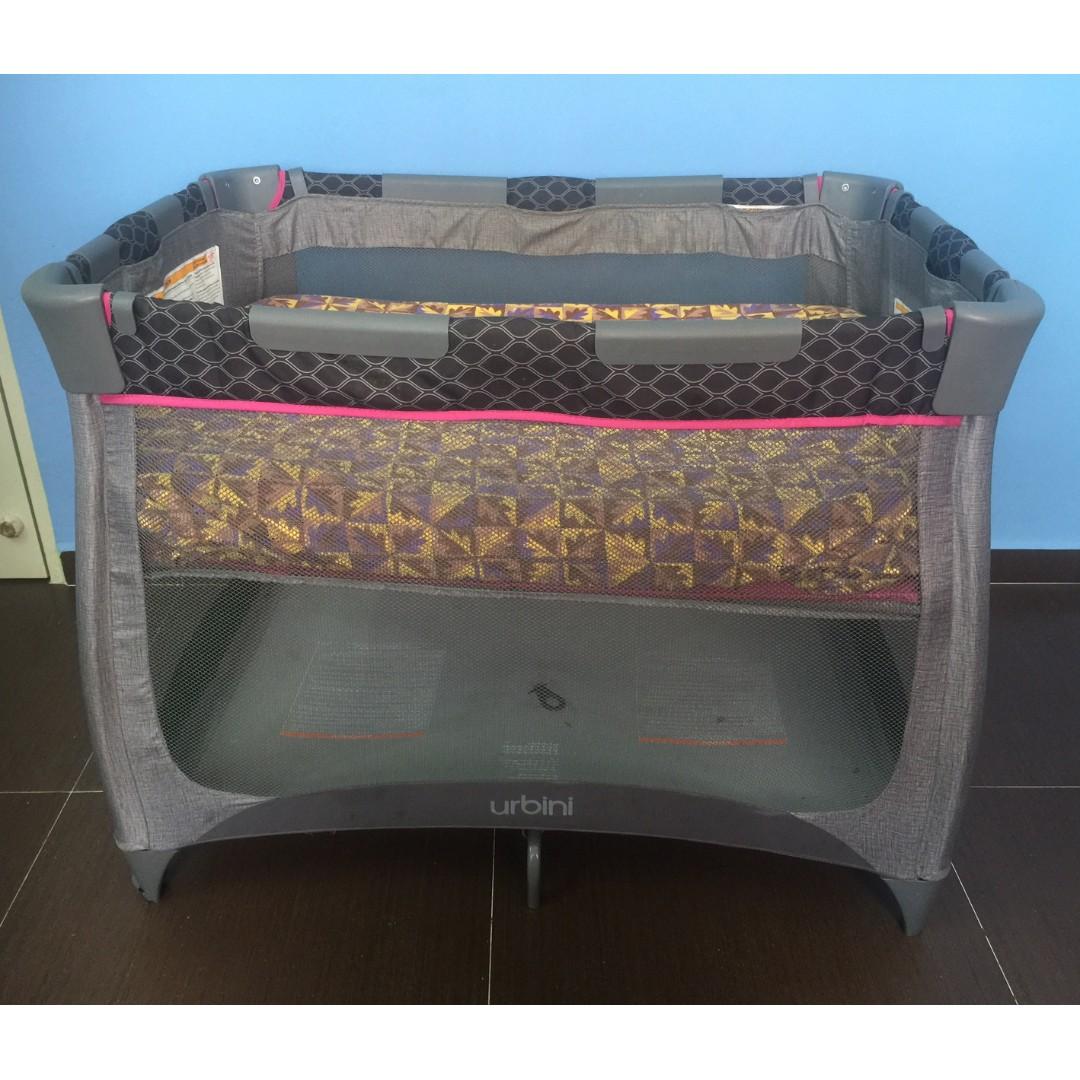 urbini 4 in 1 play yard with bonus sleeper