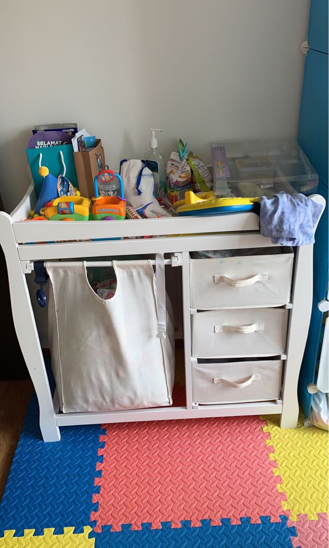 baby changing table with hamper
