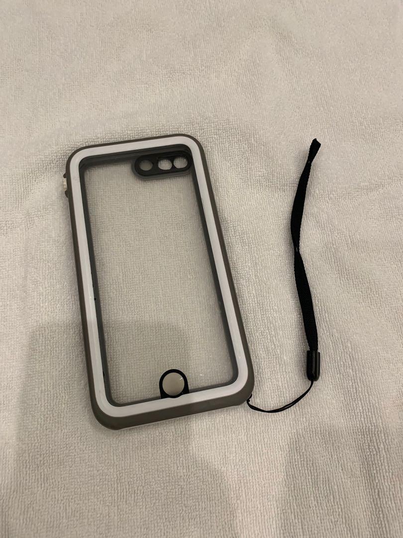 Catalyst waterproof casing for iPhone 7 Plus (Category: Cases & Sleeves) located in Pasig City. Submitted by closetqueen8888 (Listing ID 248358960, Image 1). Description: Catalyst waterproof casing for iPhone 7 Plus Used once No defects, no leaks RFS: changed phones Good as new Comes as is, no box .
