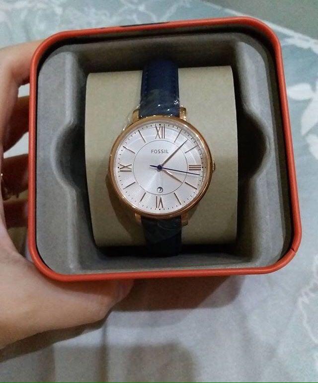 Fossil 3843 top