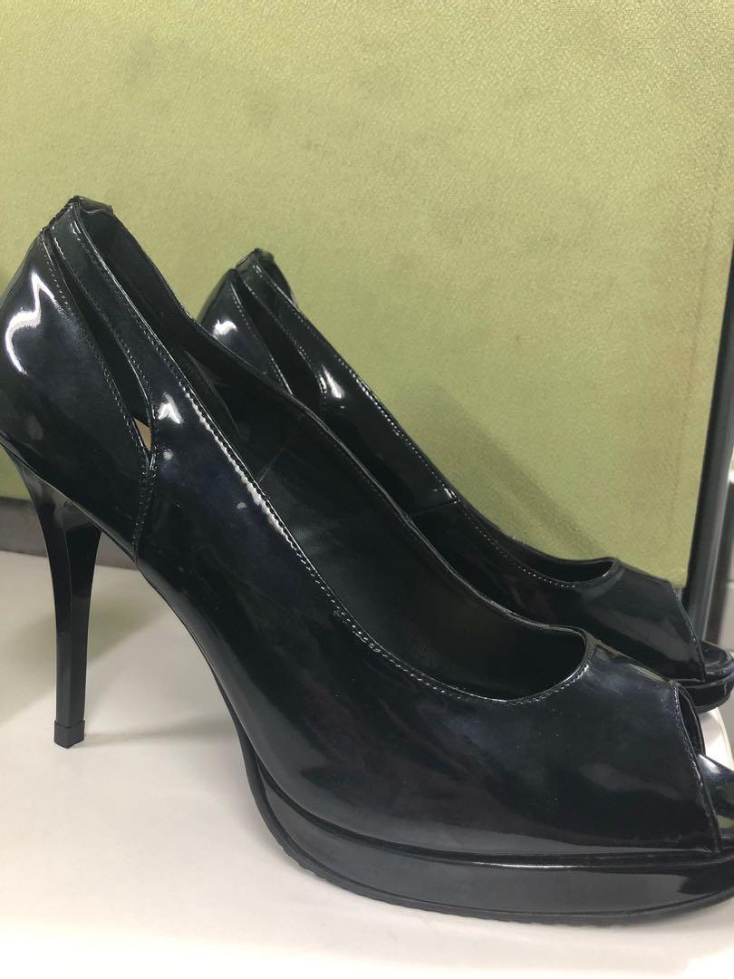 black pumps 3.5 inch heel