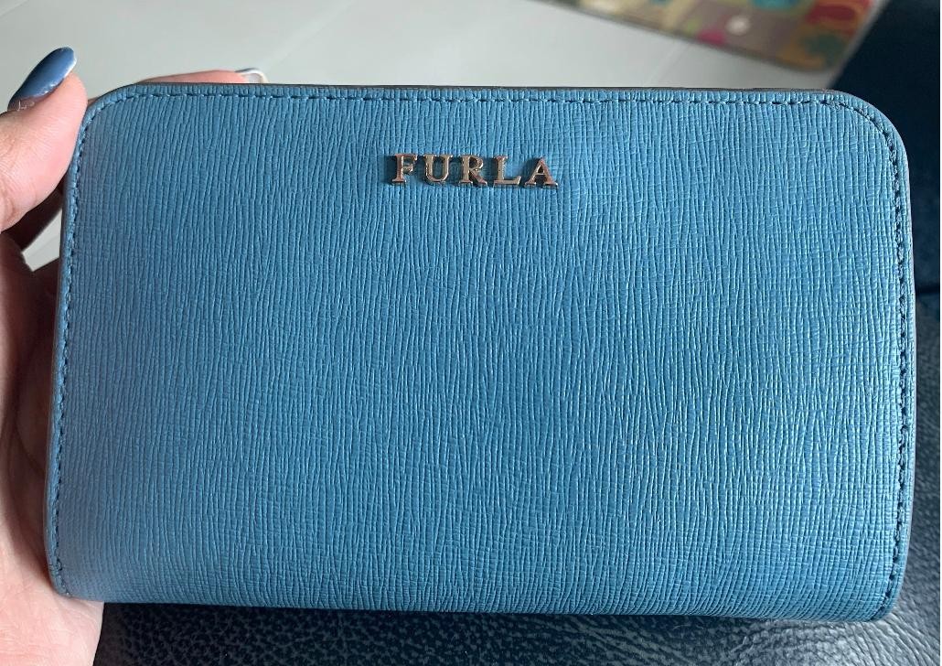 Furla Long Wallet, Women's Fashion, Bags & Wallets, Wallets & Card
