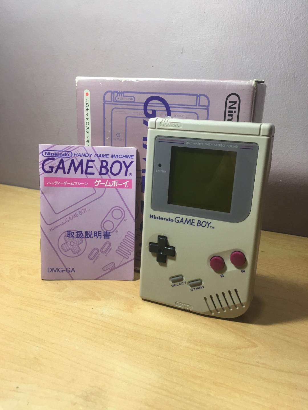 GAMEBOY DMG-GA Complete with box, Video Gaming, Video Games