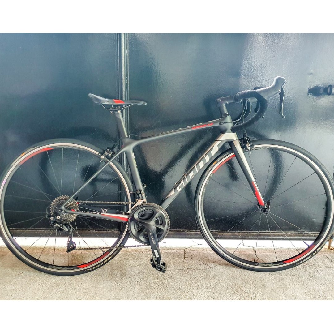 giant tcr advanced 2 road bike 2019