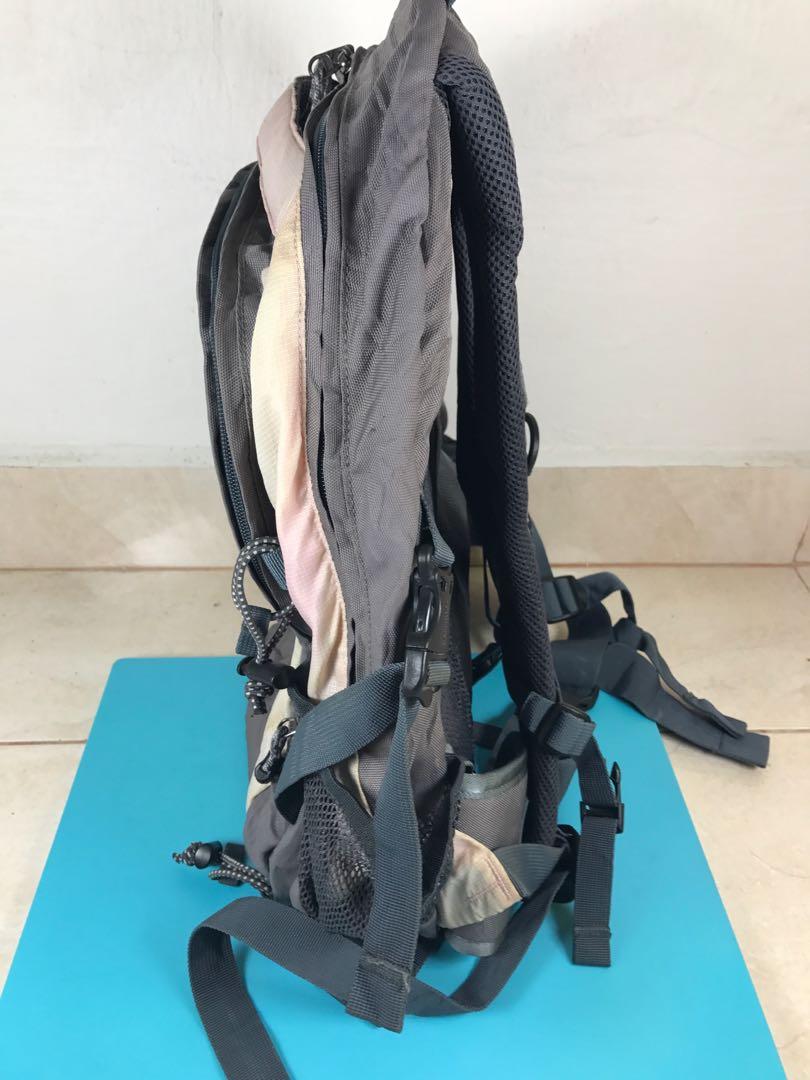 Karrimor Perth 25 backpack rucksack hiking laptop bag, Men's Fashion