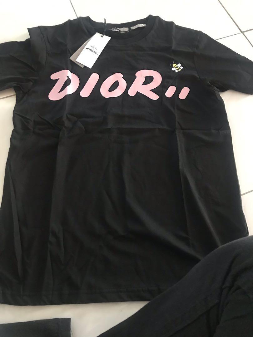 dior kaws black t shirt