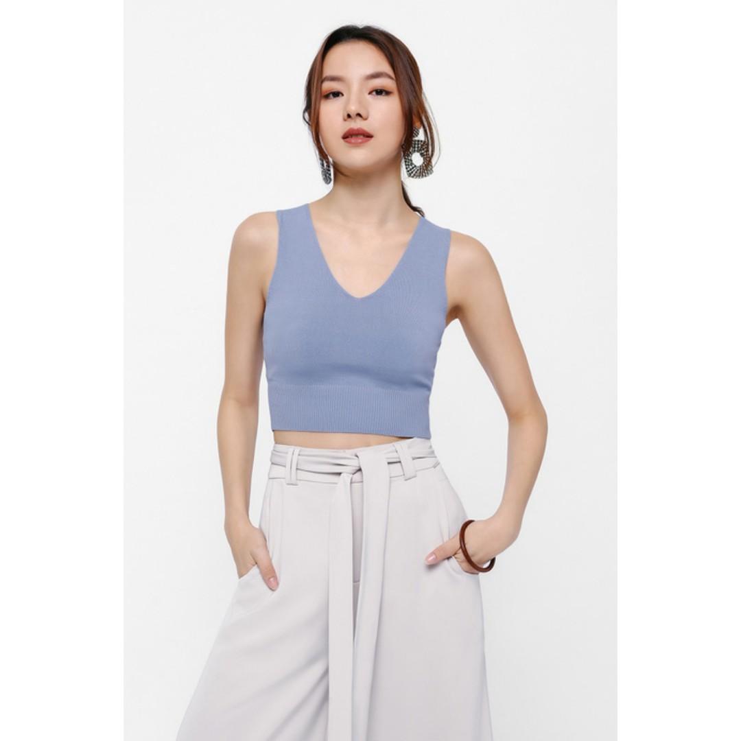 Thorali knit crop sales top