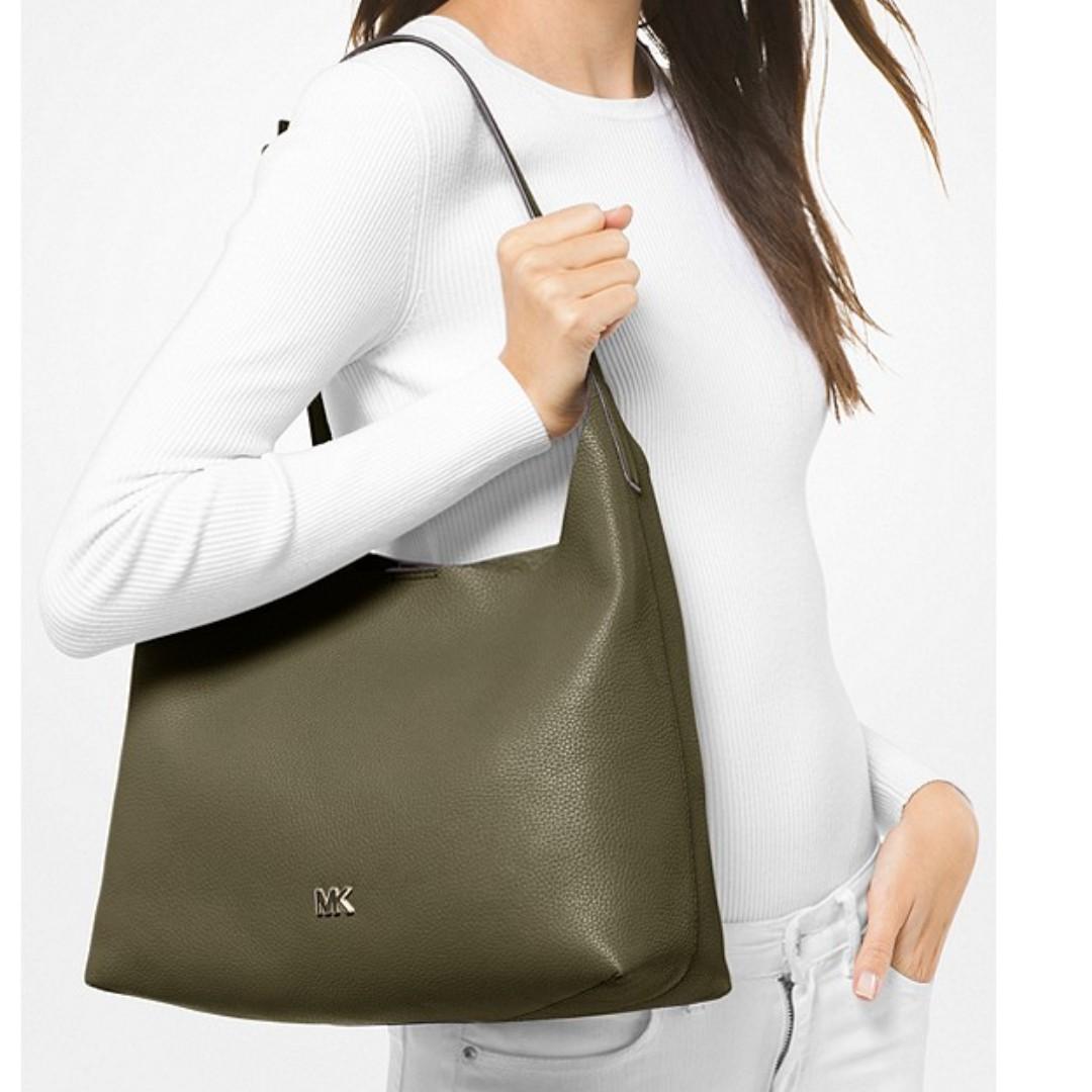 Junie medium clearance leather shoulder bag