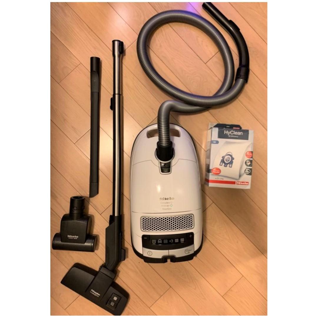 MIELE Complete C3 Medicair Vacuum, 家庭電器, 冷氣機及暖風機 Carousell