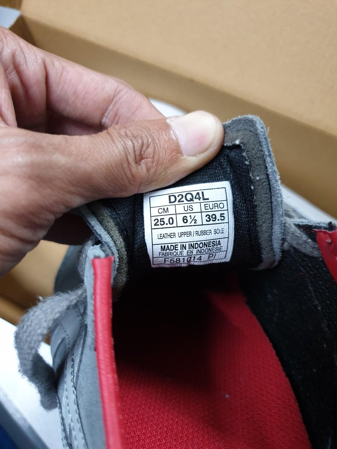 Onitsuka deals tiger d2q4l