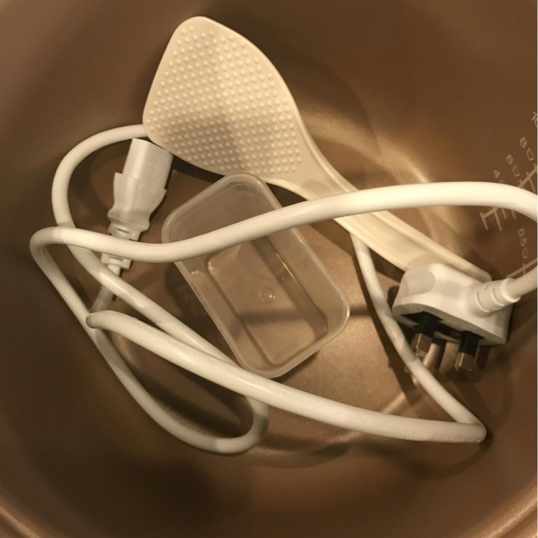 Philips Rice/ Congee Cooker Like New!, TV & Home Appliances, Kitchen