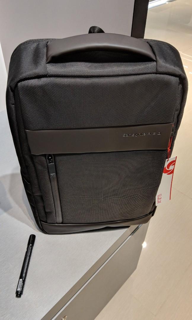 expandable hardside luggage