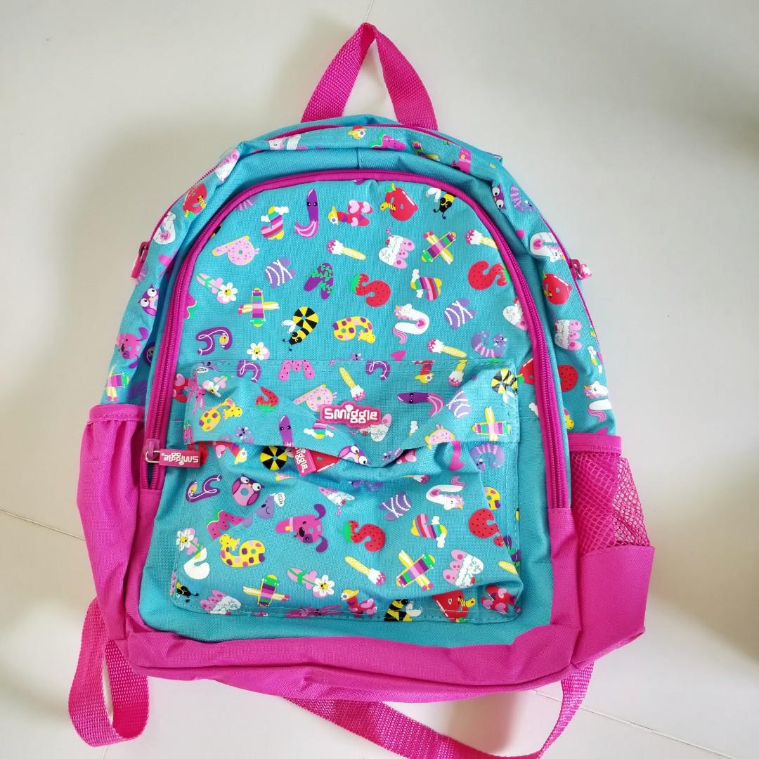 smiggle crocodile backpack