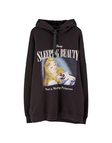 Pull and bear snow white hoodie outlet