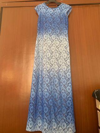 Pre-Loved 2 toned Long dress small