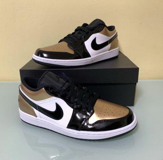 air jordan low gold toe