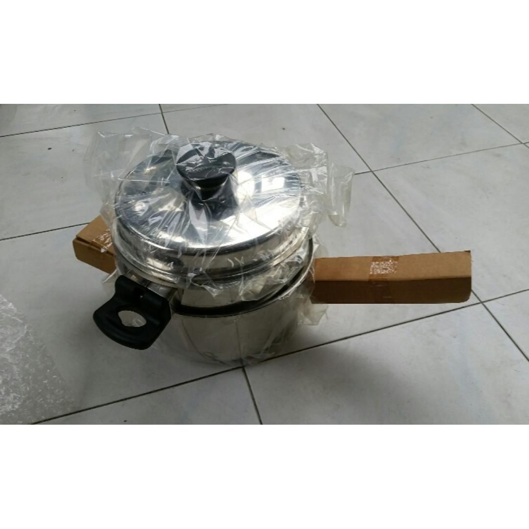 Bn Amway Icook 2l 3l Sauce Pans With Lids Org Price 488 5pcs Saute Set Home Appliances Kitchenware On Carousell