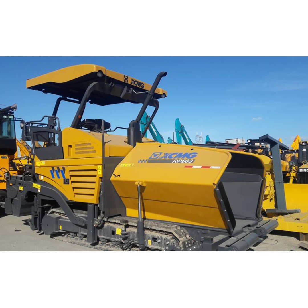 Asphalt Paver XCMG Brand New RP603L, Commercial & Industrial