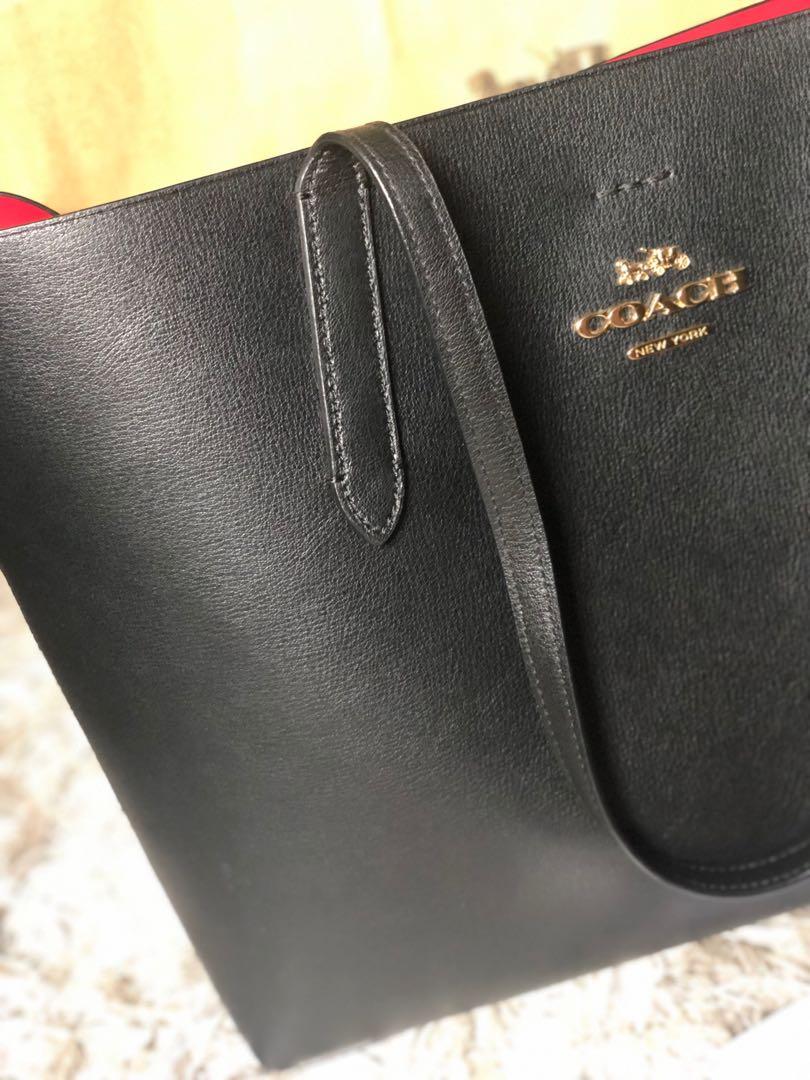 Metallic avenue shop tote coach