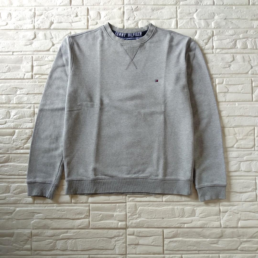 Harga crewneck sale tommy hilfiger original