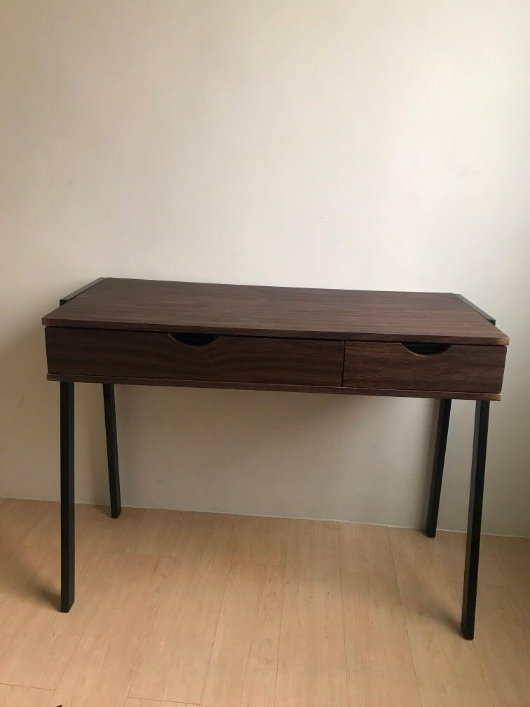 Dark Cherry Wood Desk In Great Condition On Carou Dark Cherry Wood Desk In Great