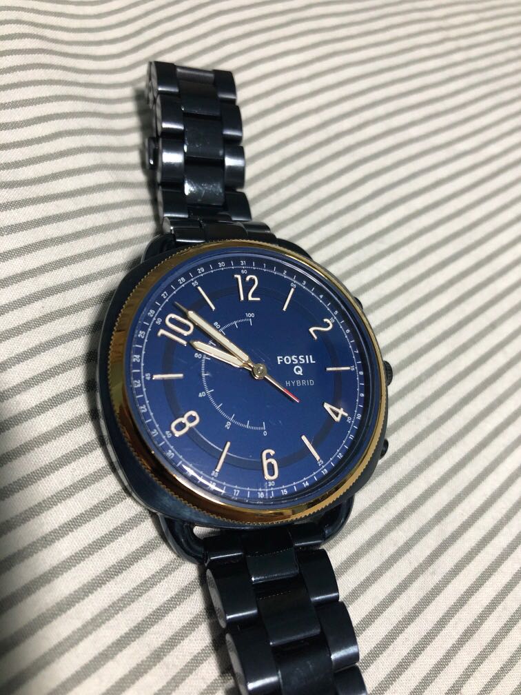 Q fossil hybrid on sale