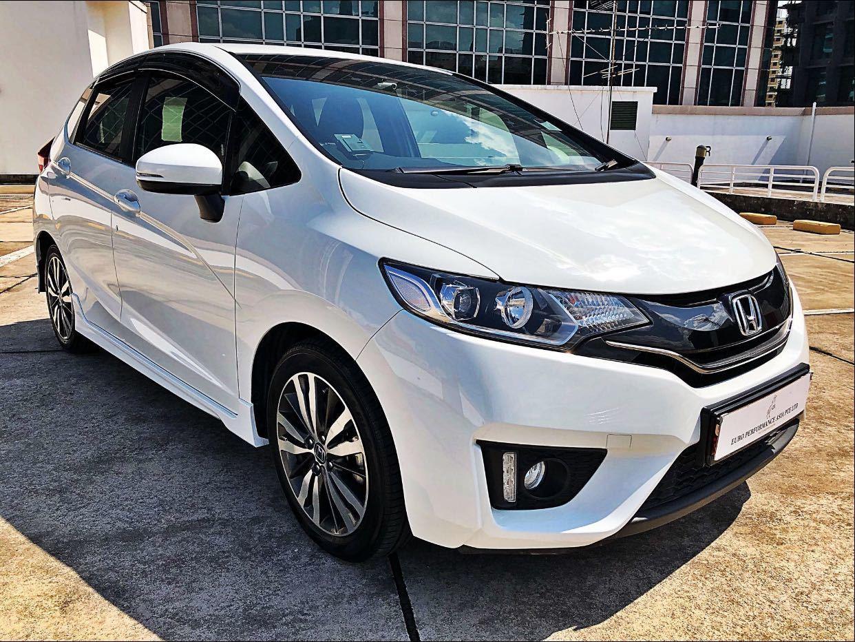 Honda Jazz 1 5 S I Vtec Auto Cars Used Cars On Carousell