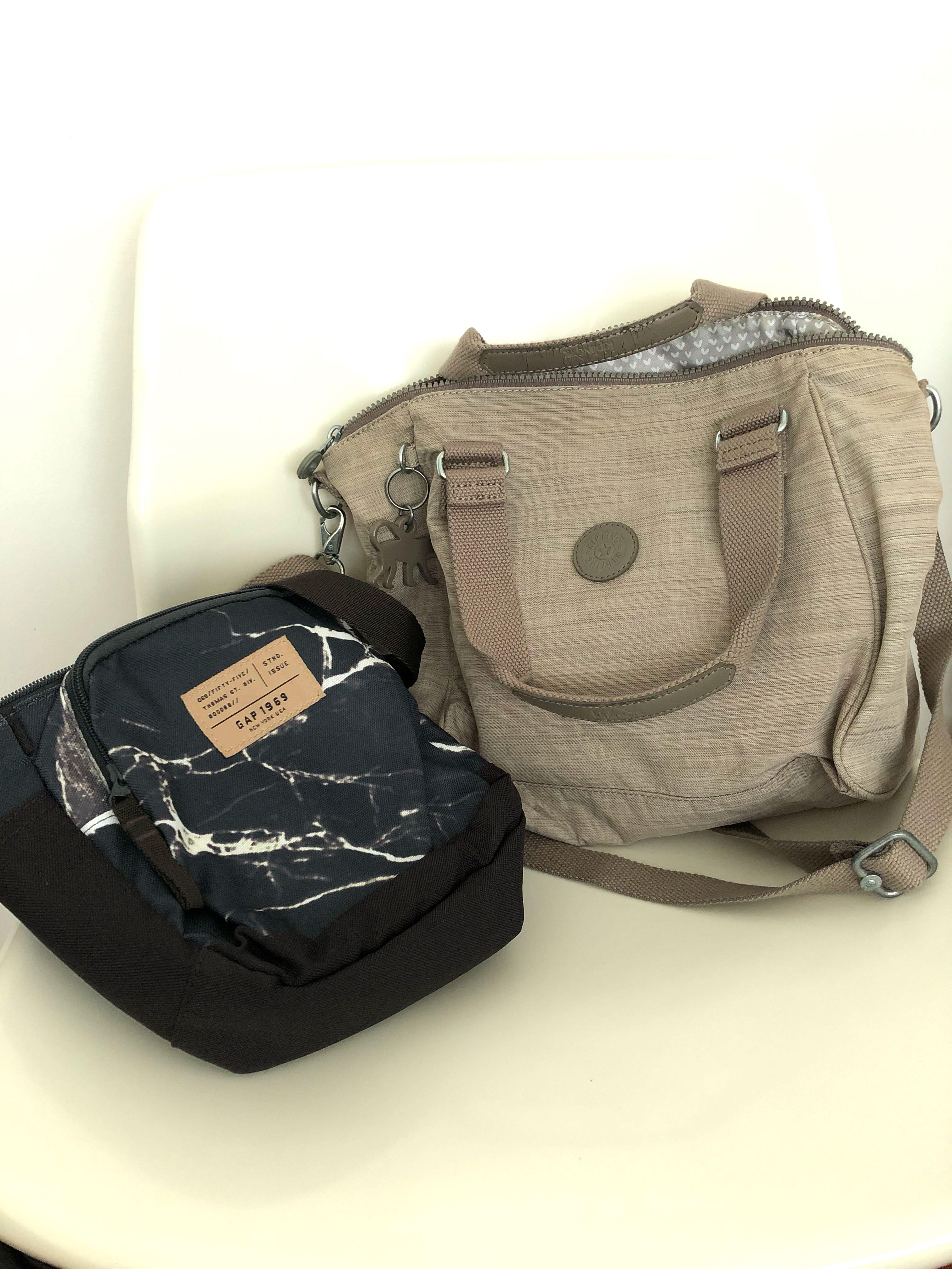 gap lunch bag
