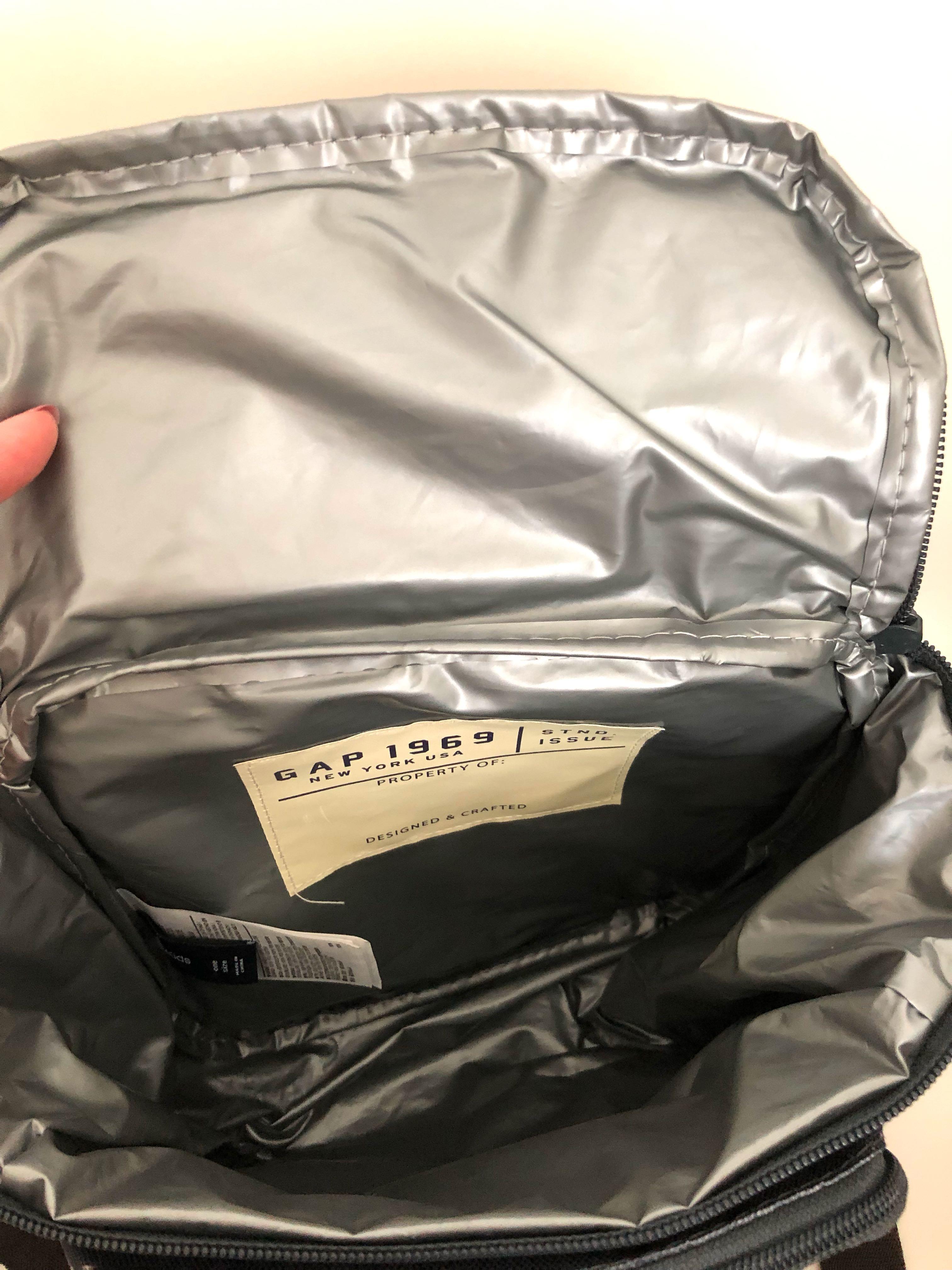 gap lunch bag