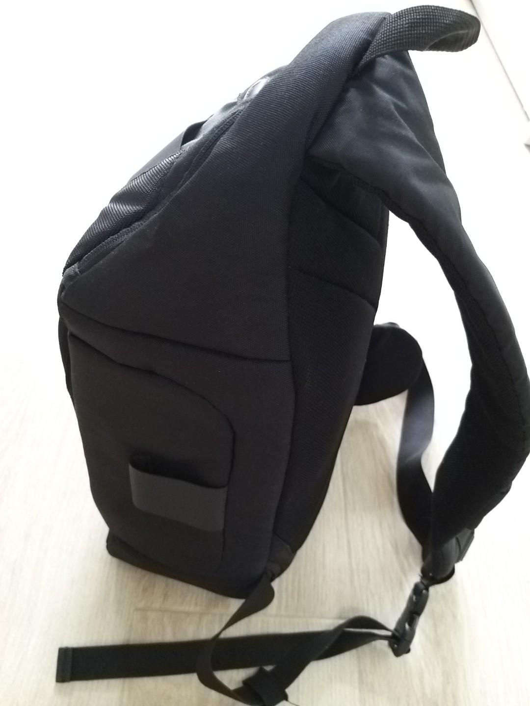 Lowepro Slingshot 102 DSLR Sling Carousell