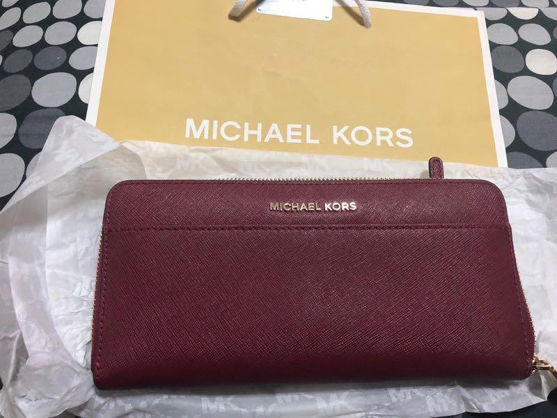 michael kors accordion wallet