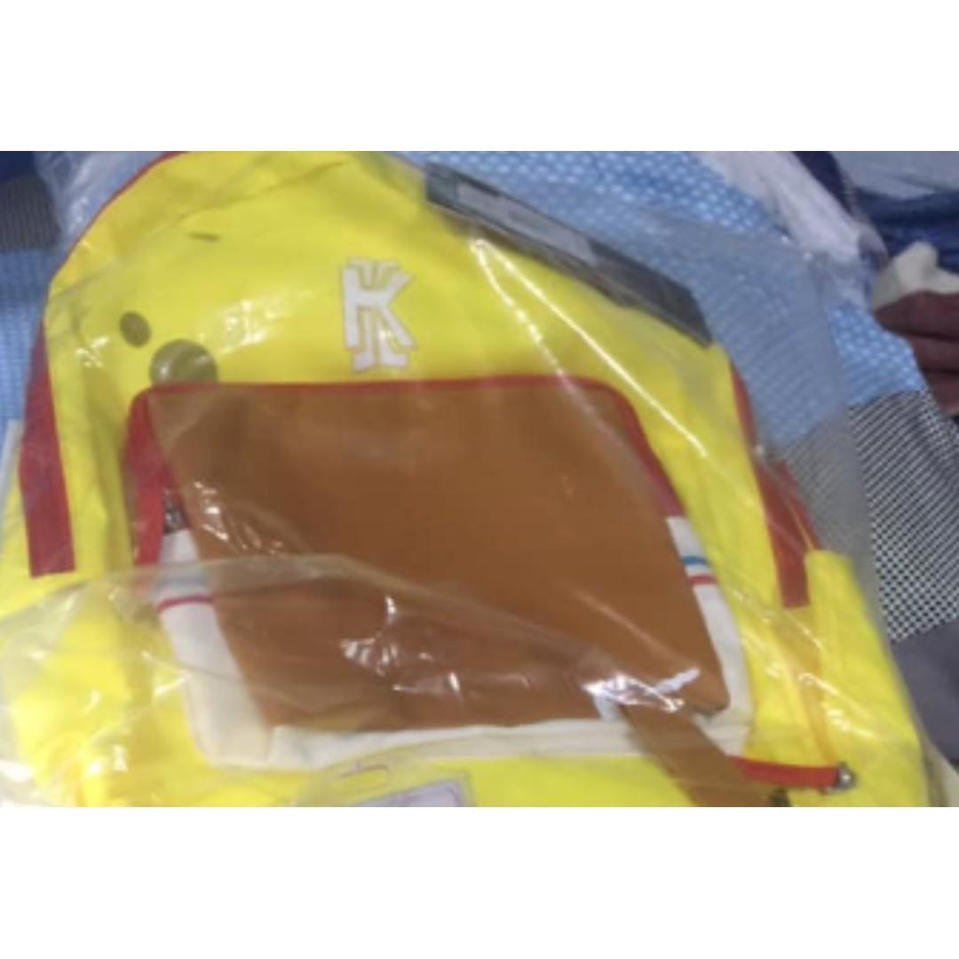 nike kyrie x spongebob backpack