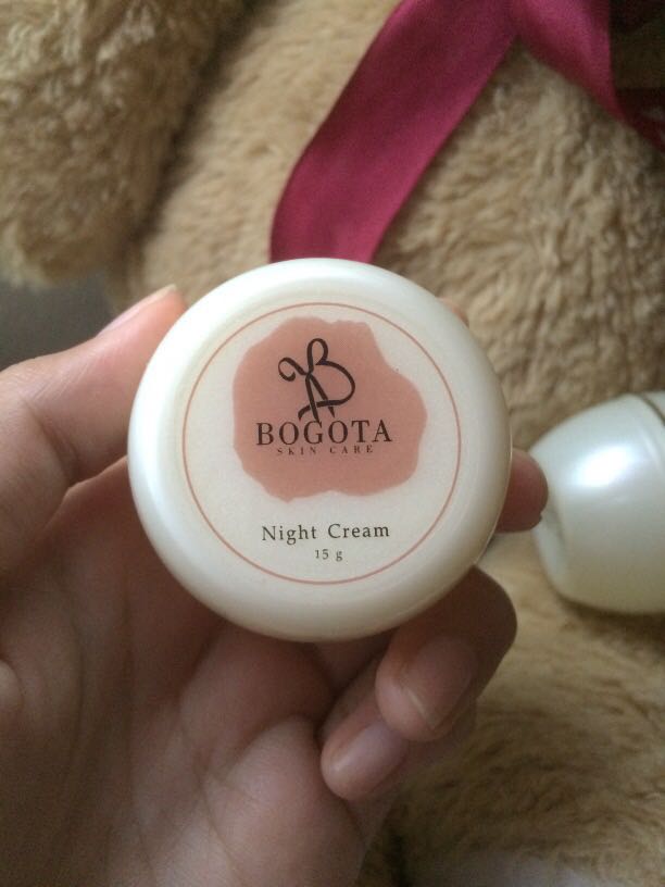 Preloved Cream Bogota Skincare 2 Kali Colek Aja Kesehatan Kecantikan Kulit Sabun Tubuh Di Carousell