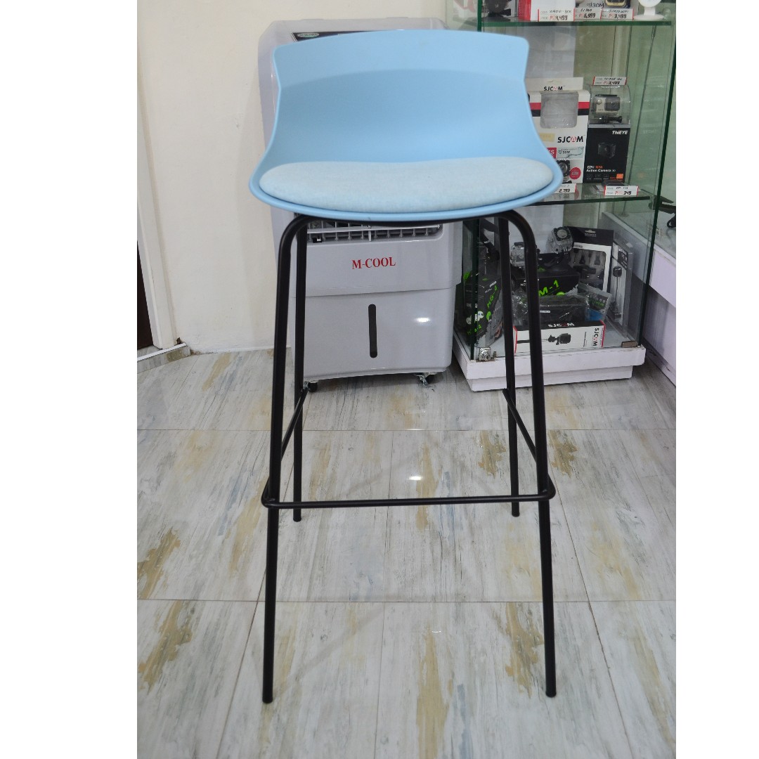 restaurant  bar furniture clearance sale sumo designer bar chair pp seat  with cushion bar stools bar tables