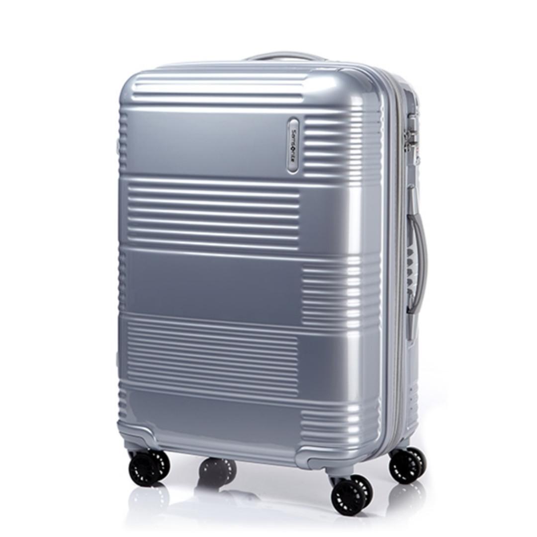 Samsonite hot sale maven spinner