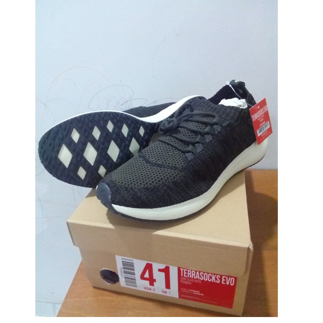 Sepatu Piero Terrasock warna Dark olive white size 41 Sepatu Piero Terrasock warna Dark olive white size 41