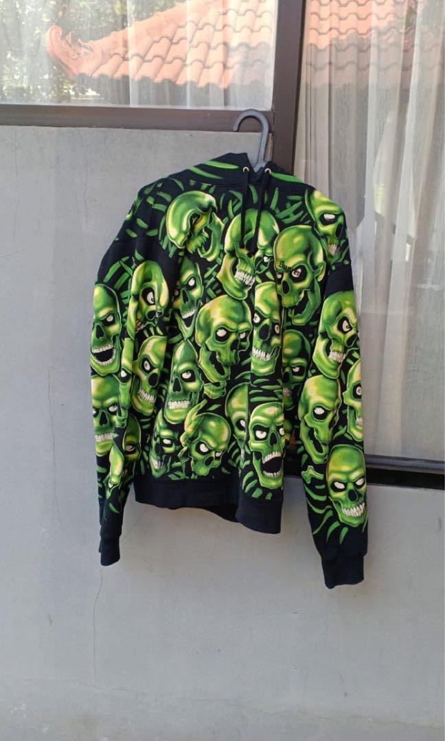Supreme store hoodie skull