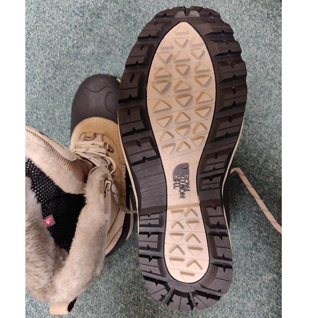 north face women's chilkat 400 boots