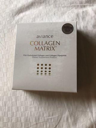 Aviance collagen matrix
